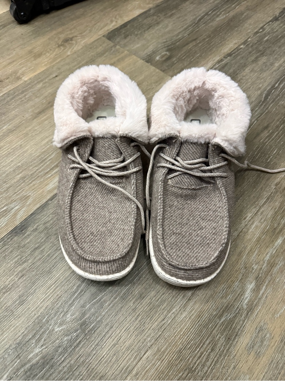 Hey Dude Britt Size 8 Women’s.